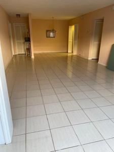 315 Venetian Drive