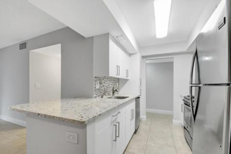 1527 S Flagler Drive