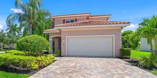 5485 SW Gray Fox Drive