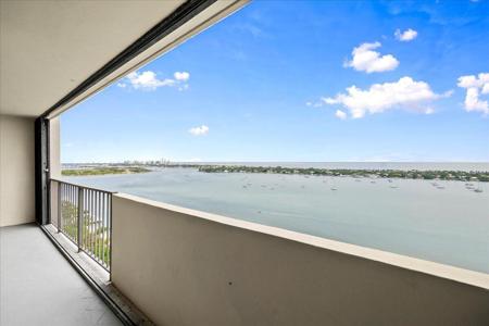 5600 N Flagler Drive