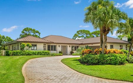 5271 SE Burning Tree Circle