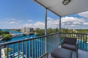 1505 N Riverside Drive