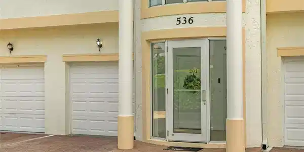 536 7th Square