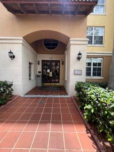 19555 E Country Club Dr