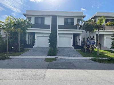 312 NE 14th Ave
