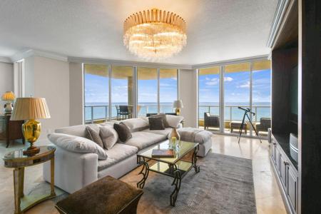 5050 N Ocean Drive
