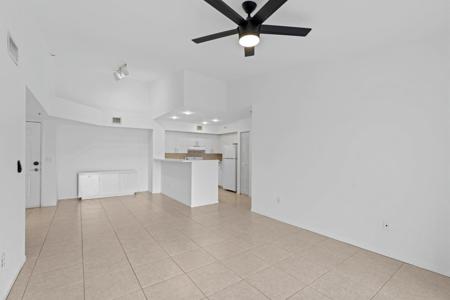 135 Yacht Club Way