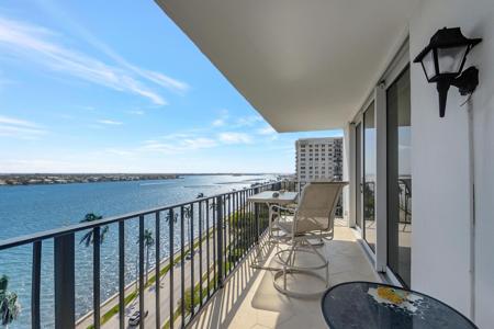 1701 S Flagler Drive