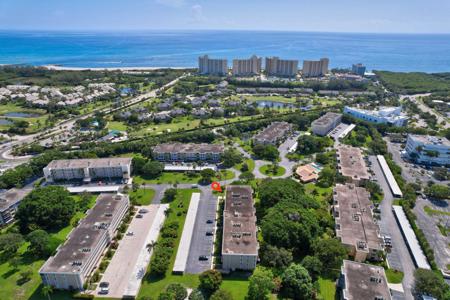 300 N Highway A1a