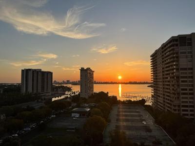11111 Biscayne Blvd