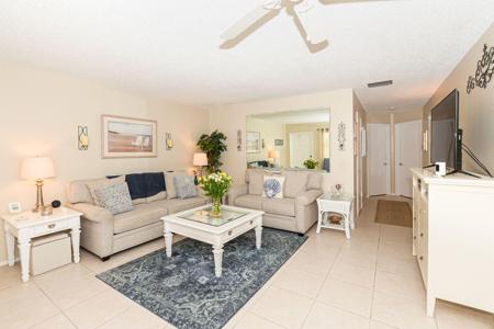 1225 NW 21st Street