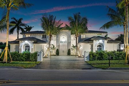 121 Royal Palm Way
