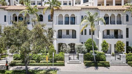 200 E Palmetto Park Road