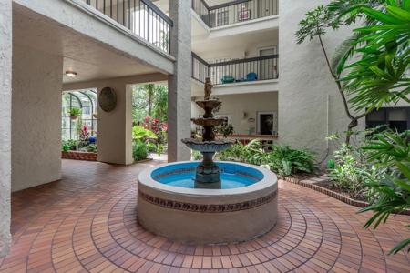 500 Ocean Trail Way