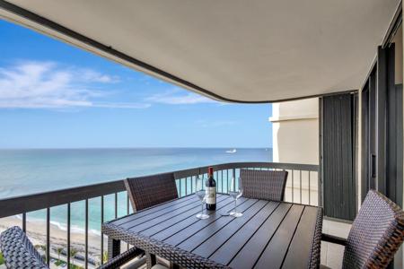 5380 N Ocean Drive