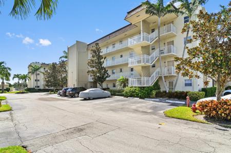 650 Snug Harbor Drive