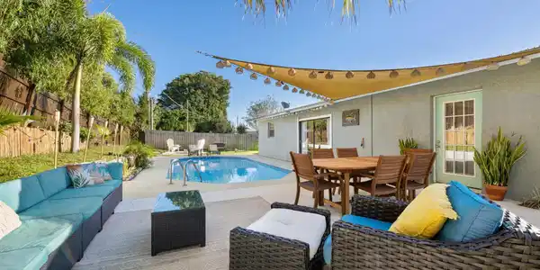 2227 NE 16th Court