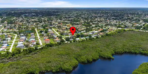 Image 4: 5-web-or-mls-2485 SE Alden St - Pin 3