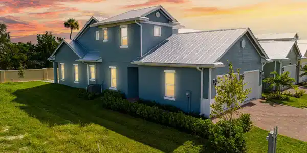 2005 Bridgepointe Circle