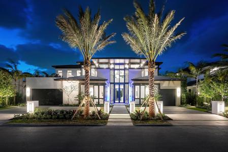207 W Coconut Palm Road