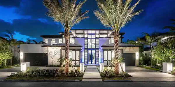 207 W Coconut Palm Road