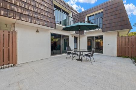6124 SE Riverboat Drive