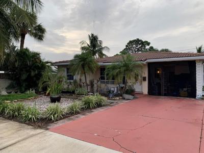1609 N J Ter Terrace
