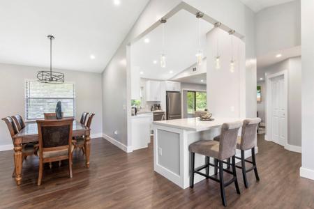 556 SE Nome Drive