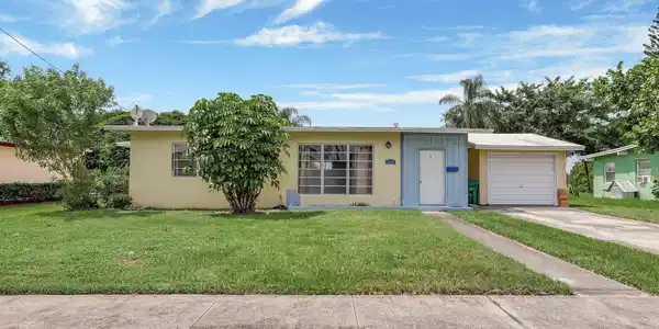 3280 SE Monte Vista Street