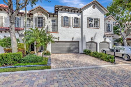 819 Estuary Way