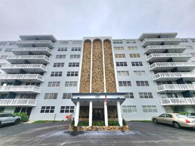 401 NE 14th Ave