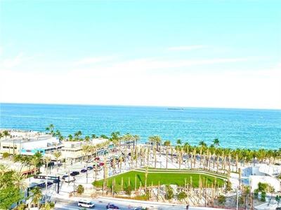 1 Las Olas Circle