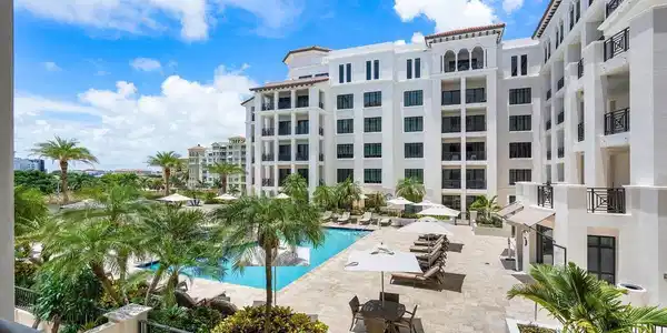 200 E Palmetto Park Road