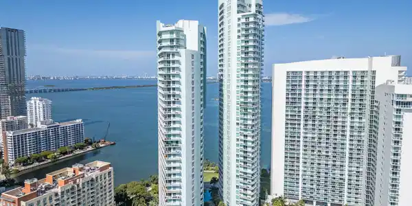 1900 N Bayshore Drive