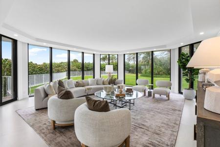 2000 S Ocean 104 N Boulevard