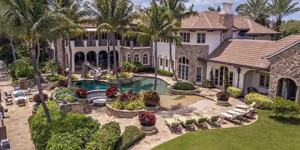 200 W Coconut Palm Road