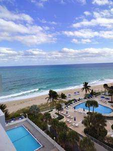 4250 Galt Ocean Drive