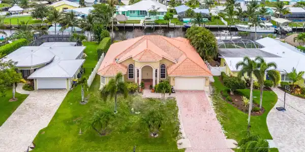 1408 SW Seahawk Way