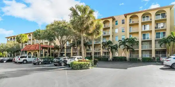 1111 S Ocean Boulevard