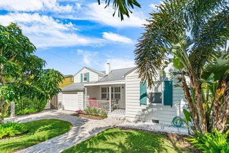 714 N Ocean Breeze