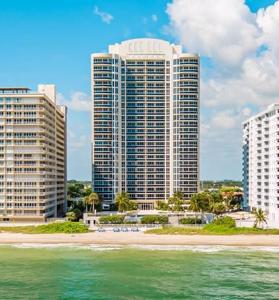 4240 Galt Ocean Dr