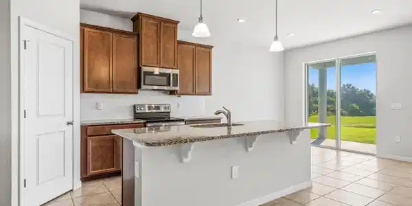 Image 3: Kitchen 1