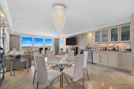 511 Bayshore Dr