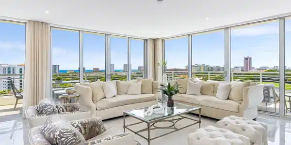 327 E Royal Palm Road