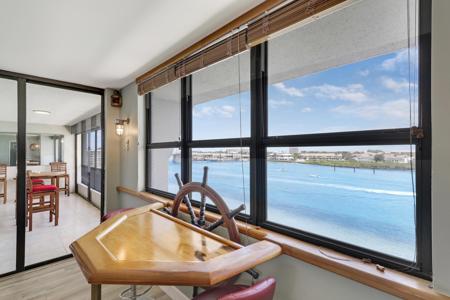 1542 Jupiter Cove Drive