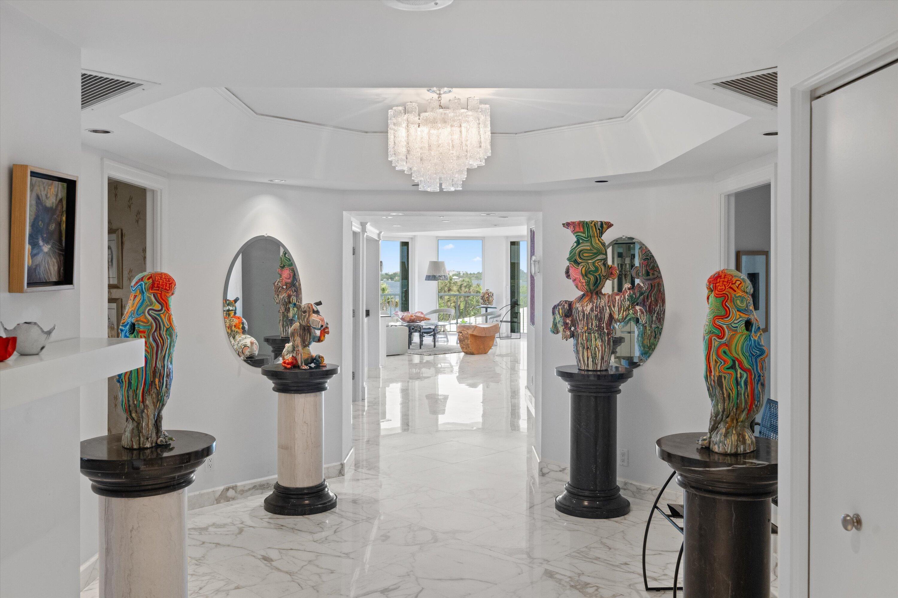 Image 2: Entry