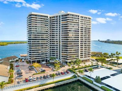 100 Lakeshore Drive
