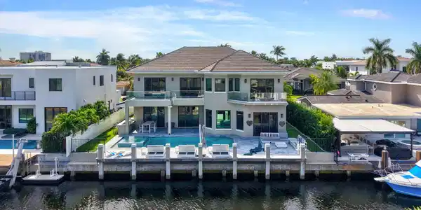 785 NE 70th Street