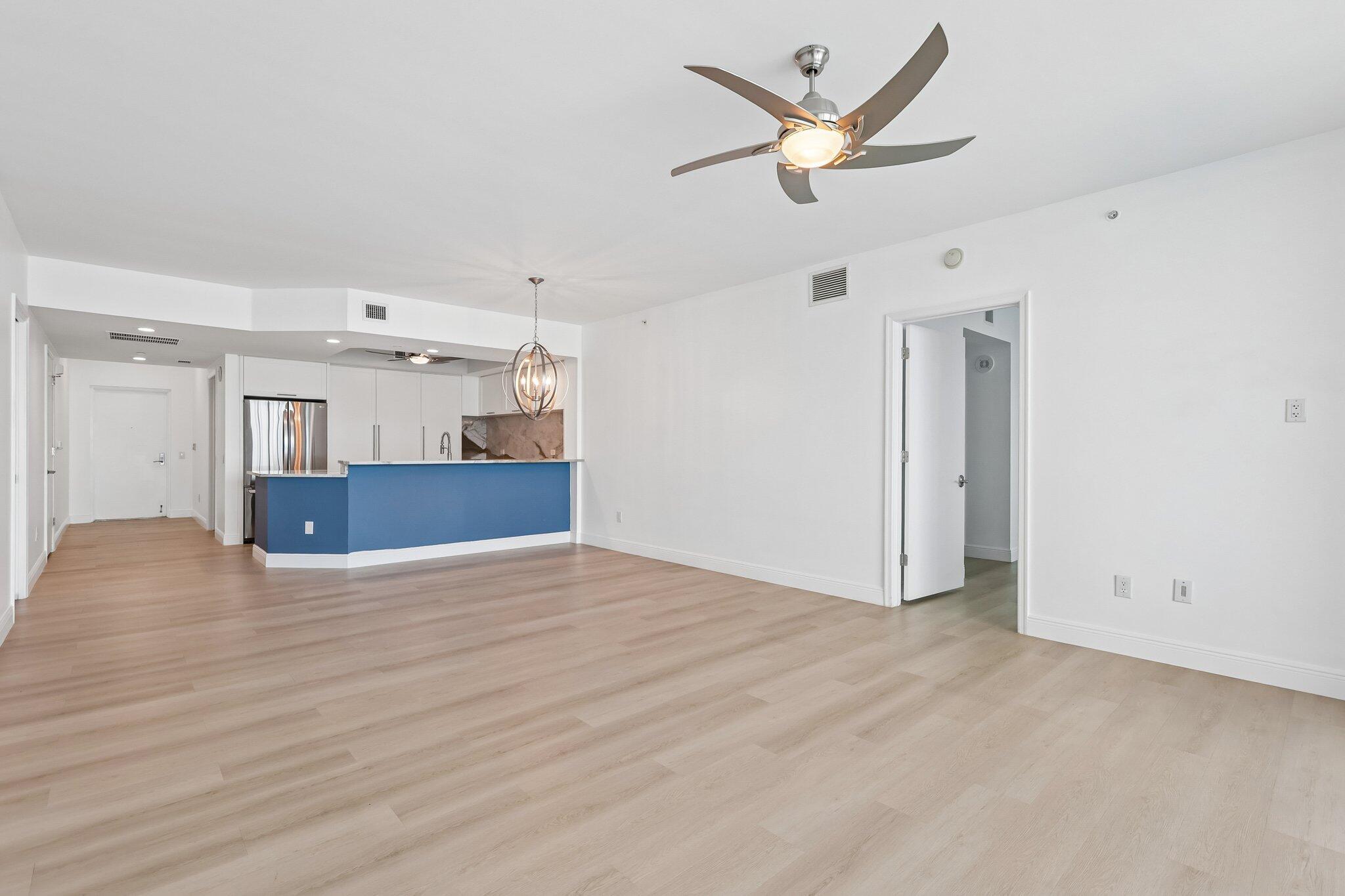 Image 4: 8-web-or-mls-Lake Shore Dr 1202-S0705-00