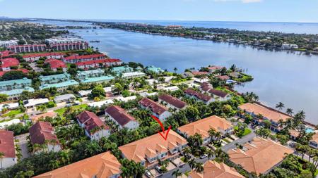 124 Las Brisas Circle
